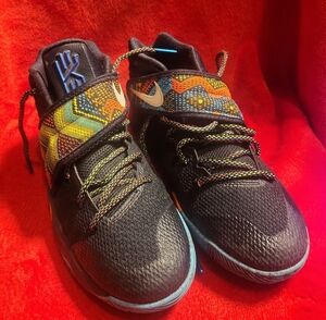 Nike Kids Black and Colorful Pattern Sneakers